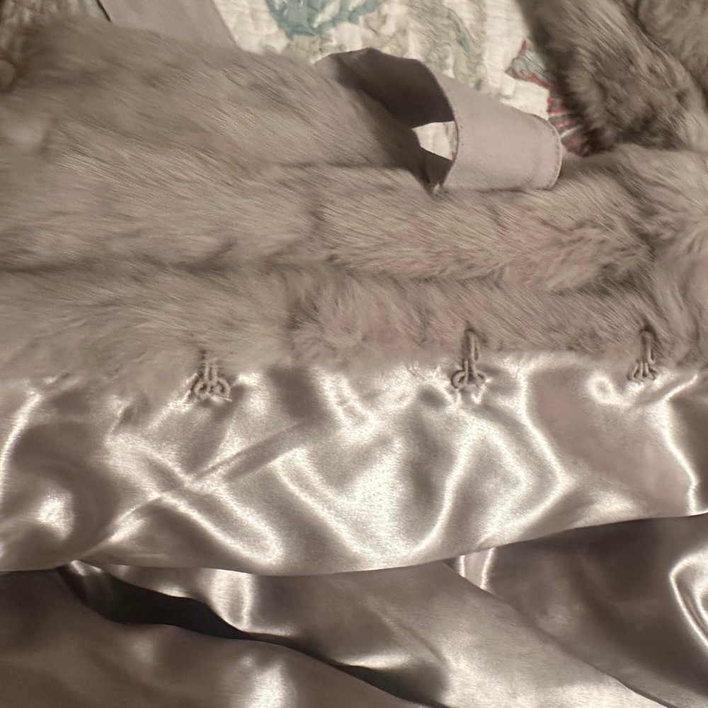 Short Rabbit fur jacket - Picture 5 of 6